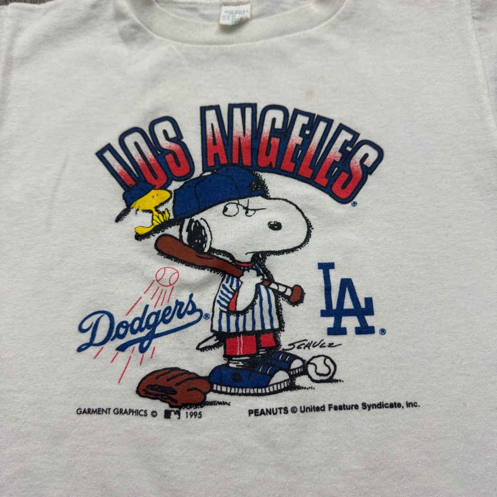 Vintage 1995 Los Angeles Dodgers Snoopy Peanuts T-Shirt Tee USA MLB Kids 3T - Picture 5 of 7